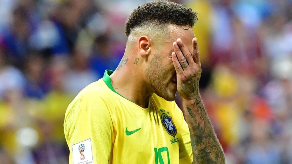Neymar critiqué au Brésil
